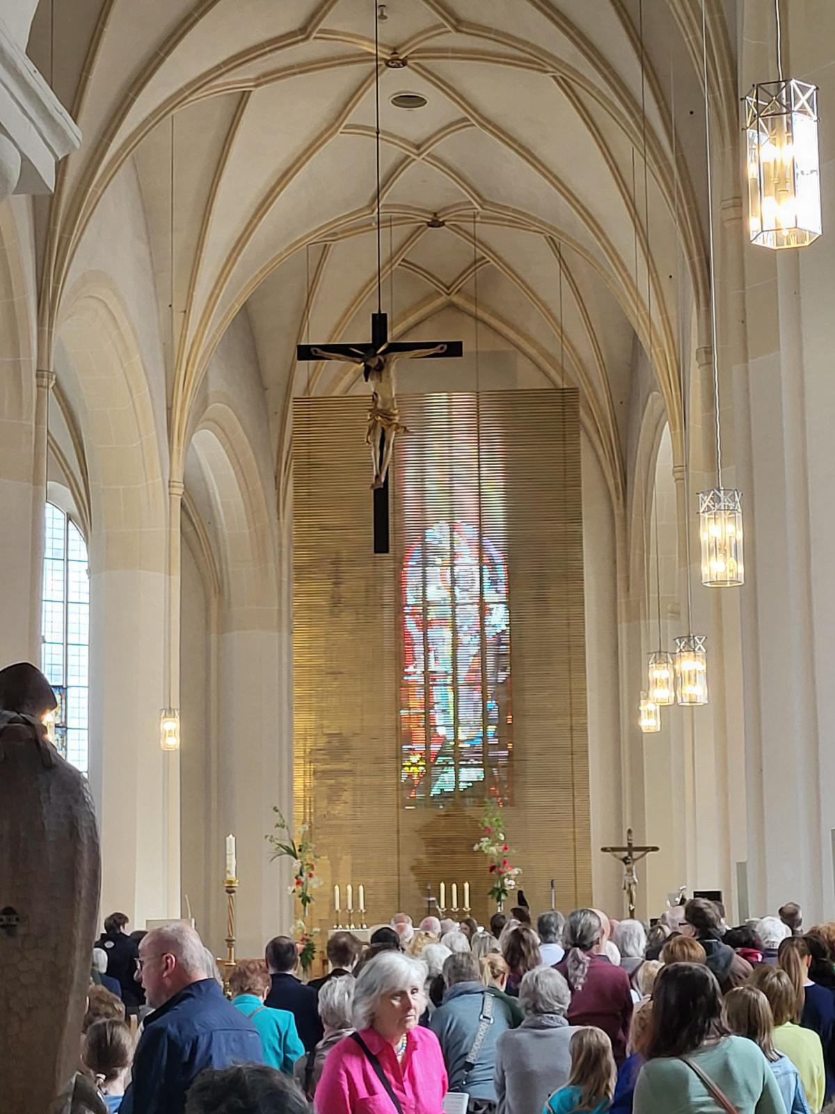 Pfingsten in Vielfalt Pfingsten in Vielfalt