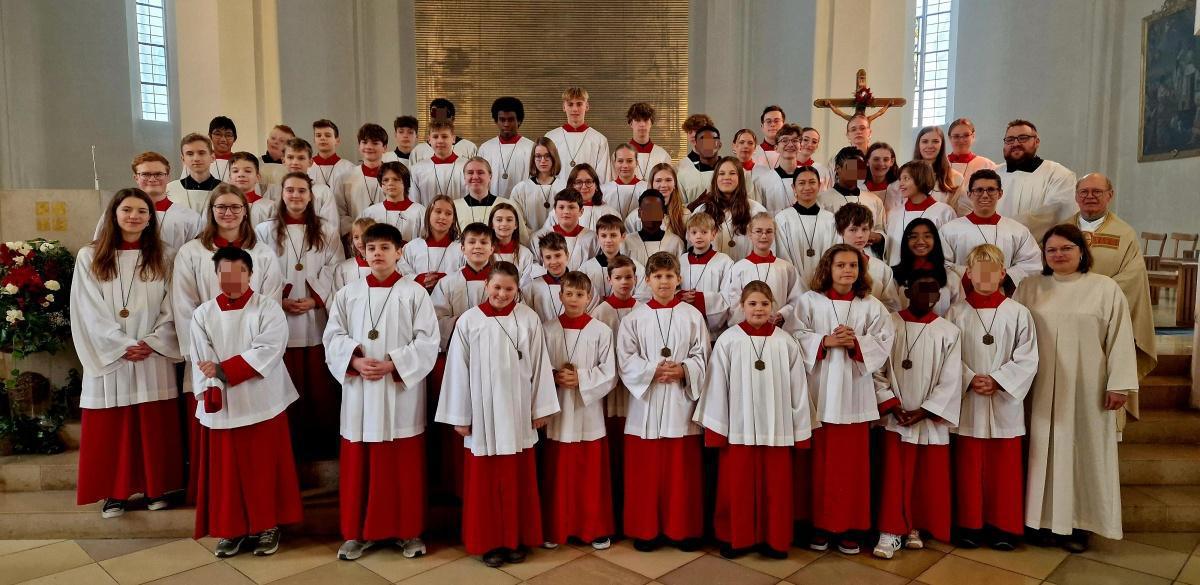 Neun neue Georgs-Minis Neun neue Georgs-Minis