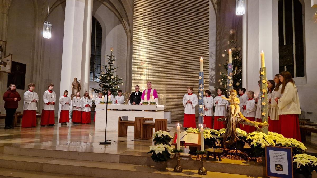 Fröhliche Weihnachten! Fröhliche Weihnachten!