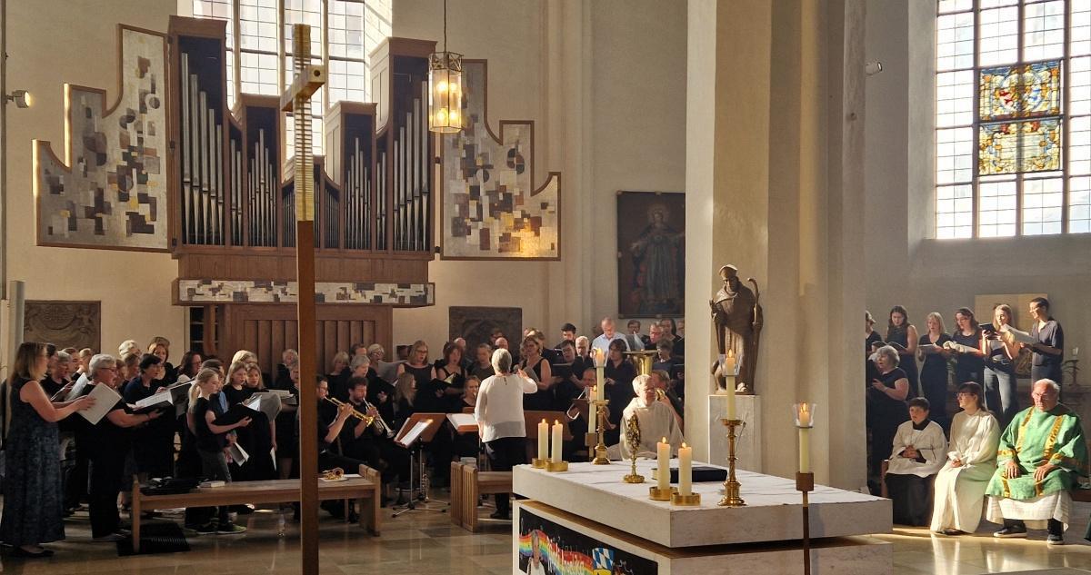 „Ein Stück Himmel hörbar gemacht“ „Ein Stück Himmel hörbar gemacht“