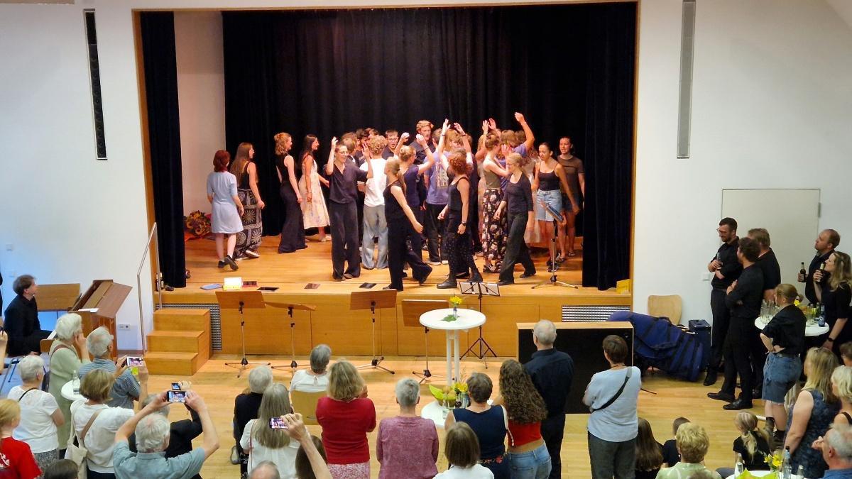 „Ein Stück Himmel hörbar gemacht“ „Ein Stück Himmel hörbar gemacht“