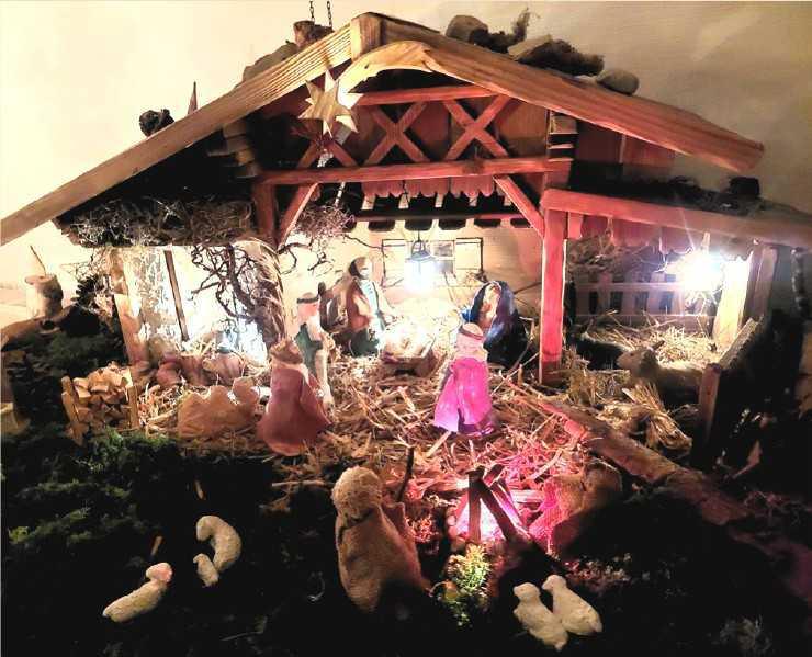 Zur Krippen her kommet