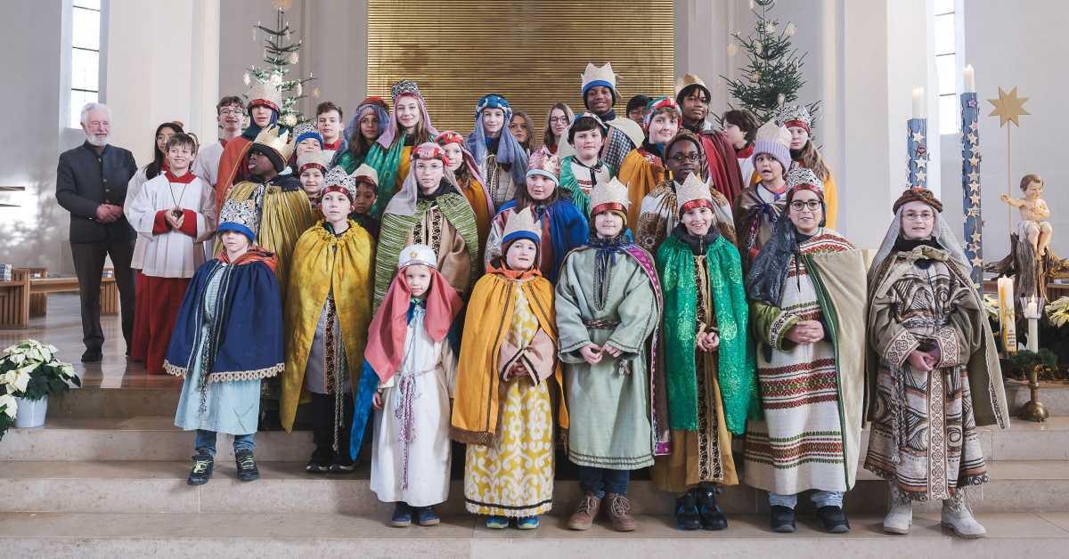 Die Sternsinger sind unterwegs Die Sternsinger sind unterwegs