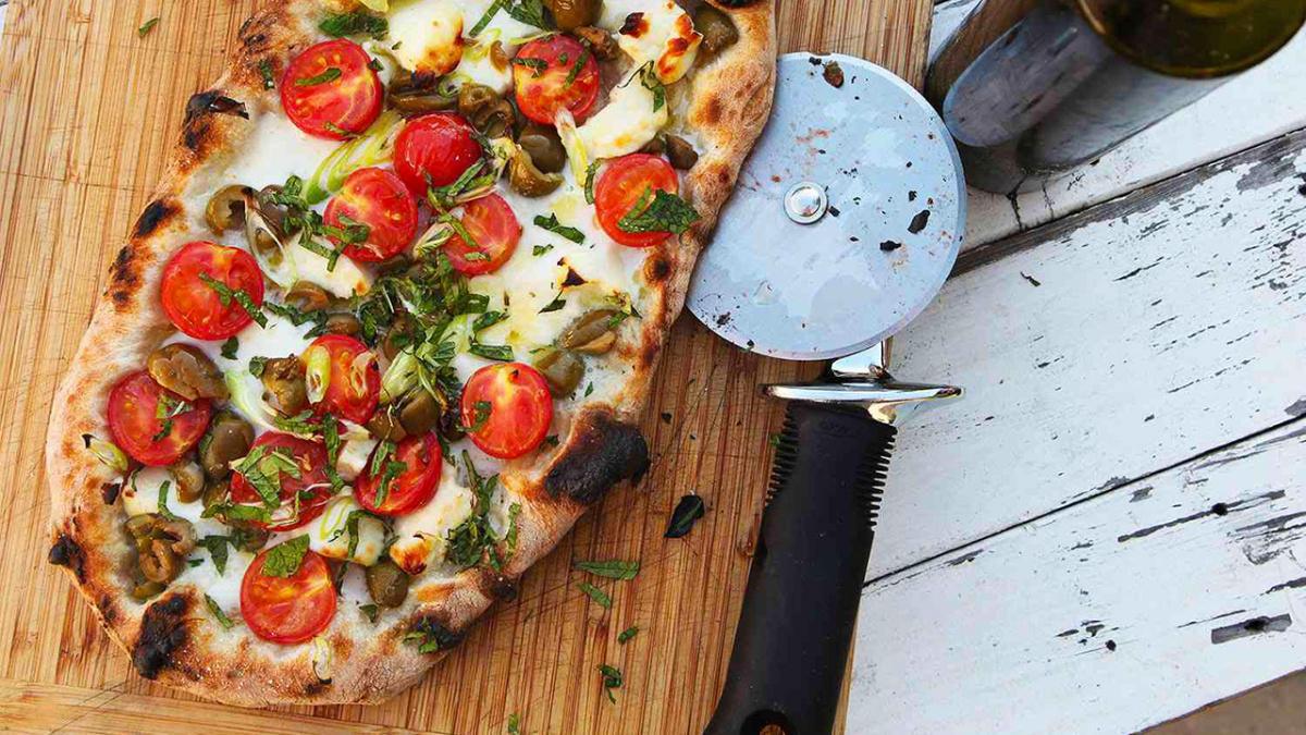Halloumi & Basil Flatbread Video Recipe