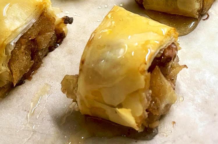 Apple Baklava Bites