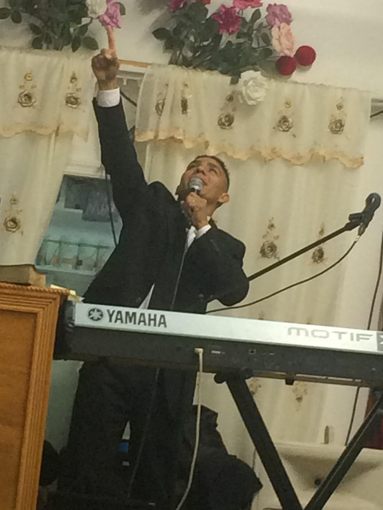 B711B749-B594-49A8-A578-B49EAFC9CF84