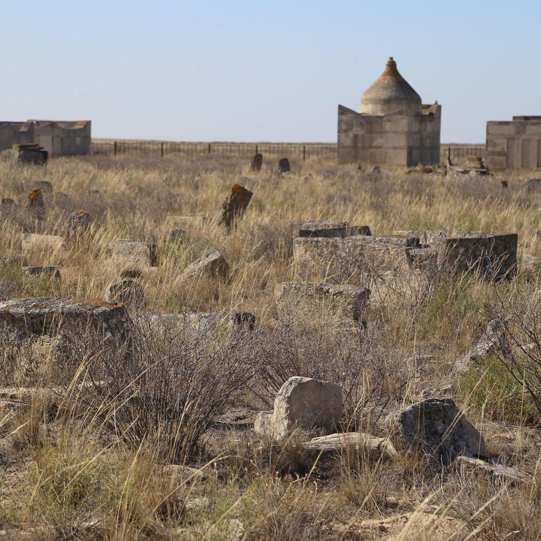 Памятник «Гёзли-Ата» 🗻 Памятник «Гёзли-Ата» 🗻