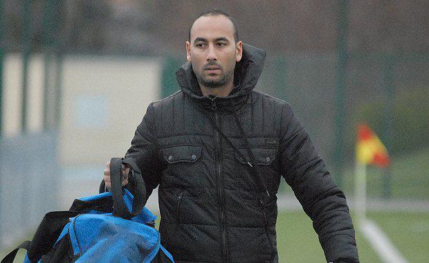 Hani El Gasmi, l'entraîneur-joueur de l'ES Genas