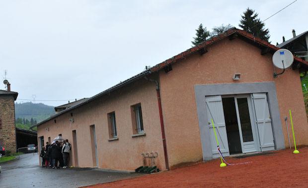AS VALSONNE - La douche est chaude !