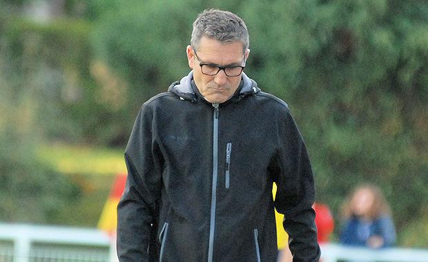 Alin Pochat, l'entraîneur du FC Villefranche