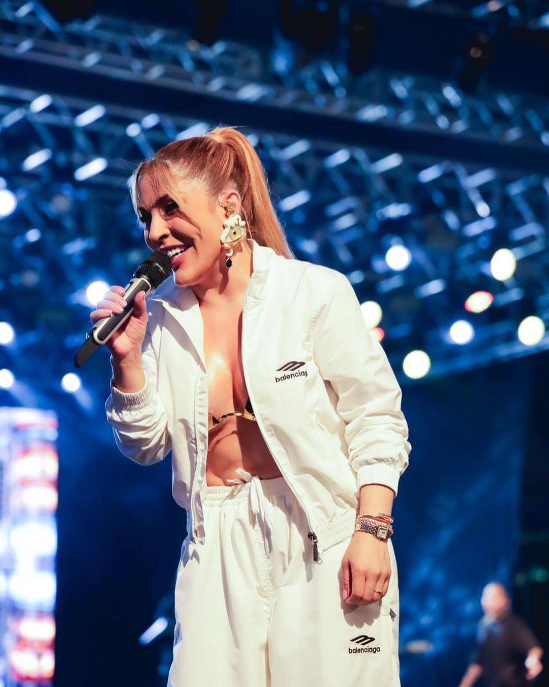 Estação Verão Show: Um Final de Semana incrível com Manu Bahtidão, Wesley Safadão, Jão e Pablo Vittar em Praia Grande Estação Verão Show: Um Final de Semana incrível com Manu Bahtidão, Wesley Safadão, Jão e Pablo Vittar em Praia Grande