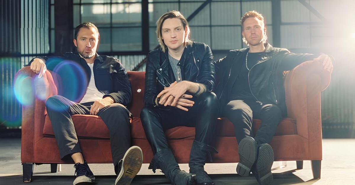 The Calling inicia turnê no Brasil; banda passa por Santos no mês de maio The Calling inicia turnê no Brasil; banda passa por Santos no mês de maio