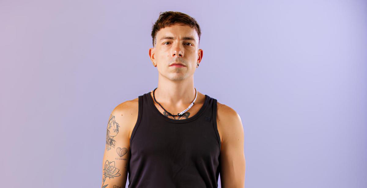 Arena Club recebe Di Ferrero em carreira solo neste sábado (27) Arena Club recebe Di Ferrero em carreira solo neste sábado (27)