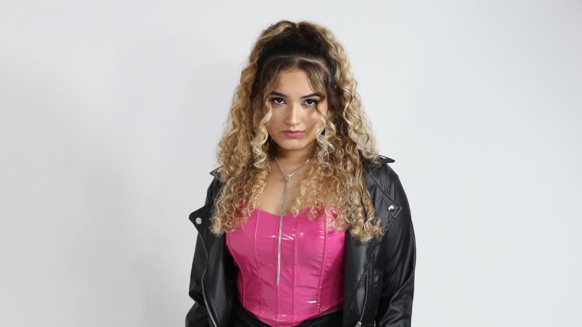 Cllara Lima, do The Voice Kids, lança seu primeiro single; Ouça "Desquerendo" Cllara Lima, do The Voice Kids, lança seu primeiro single; Ouça "Desquerendo"