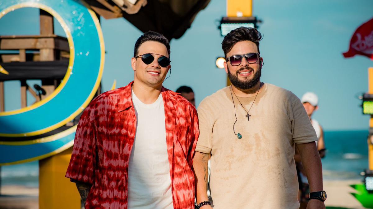 PRIMEIRO LUGAR: Gustavo Moura & Rafael atingem o topo do Spotify Brasil com "Digitando" PRIMEIRO LUGAR: Gustavo Moura & Rafael atingem o topo do Spotify Brasil com "Digitando"