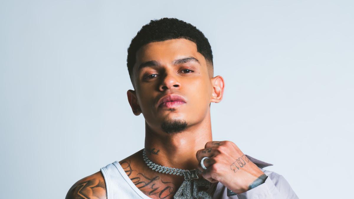 Indicado ao Grammy Latino, MC Maneirinho lança EP "RELIKIAS DO BAILE DO MARTINS" Indicado ao Grammy Latino, MC Maneirinho lança EP "RELIKIAS DO BAILE DO MARTINS"