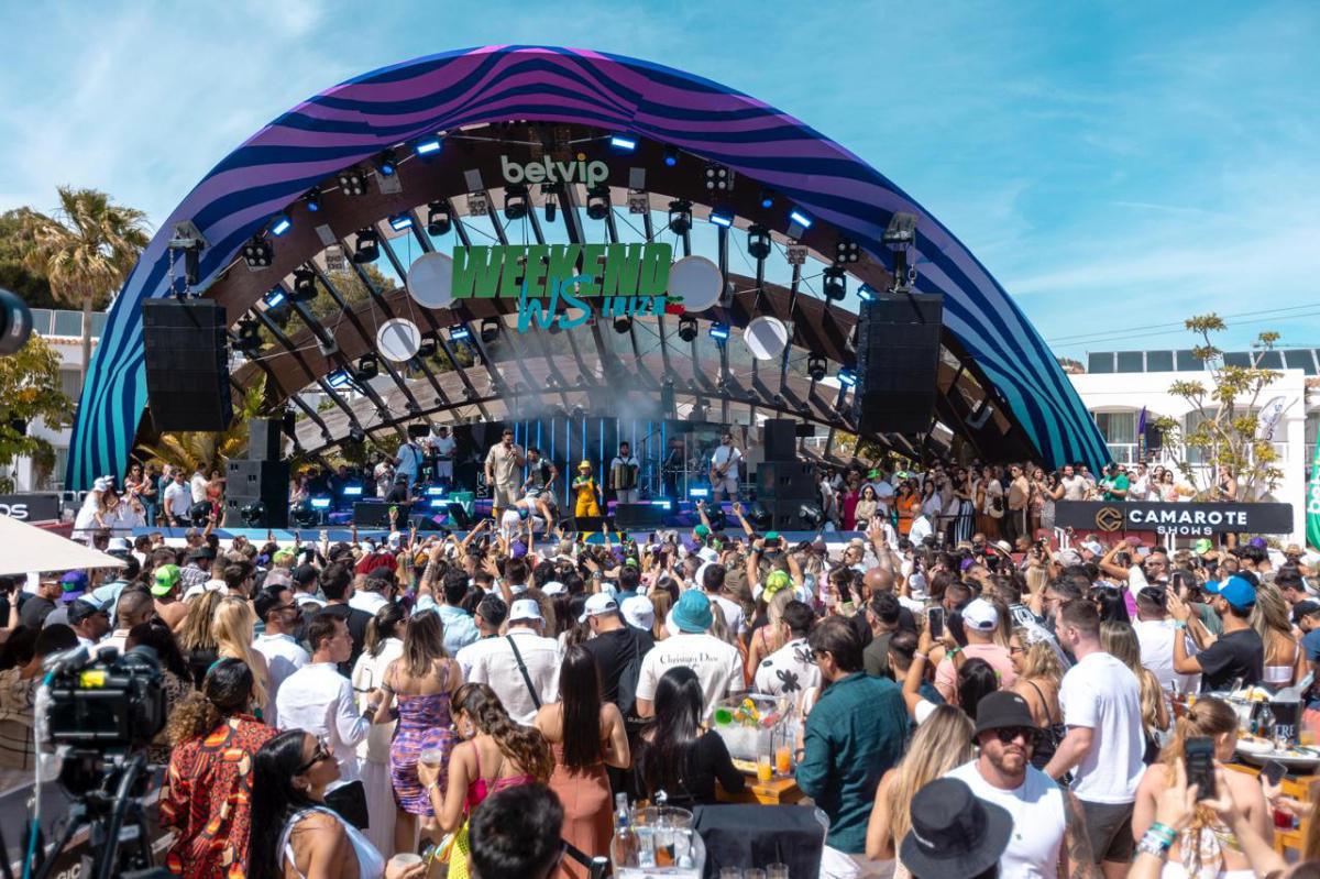 Wesley Safadão atravessa o Oceano Atlântico e movimenta o final de semana em Ibiza Wesley Safadão atravessa o Oceano Atlântico e movimenta o final de semana em Ibiza