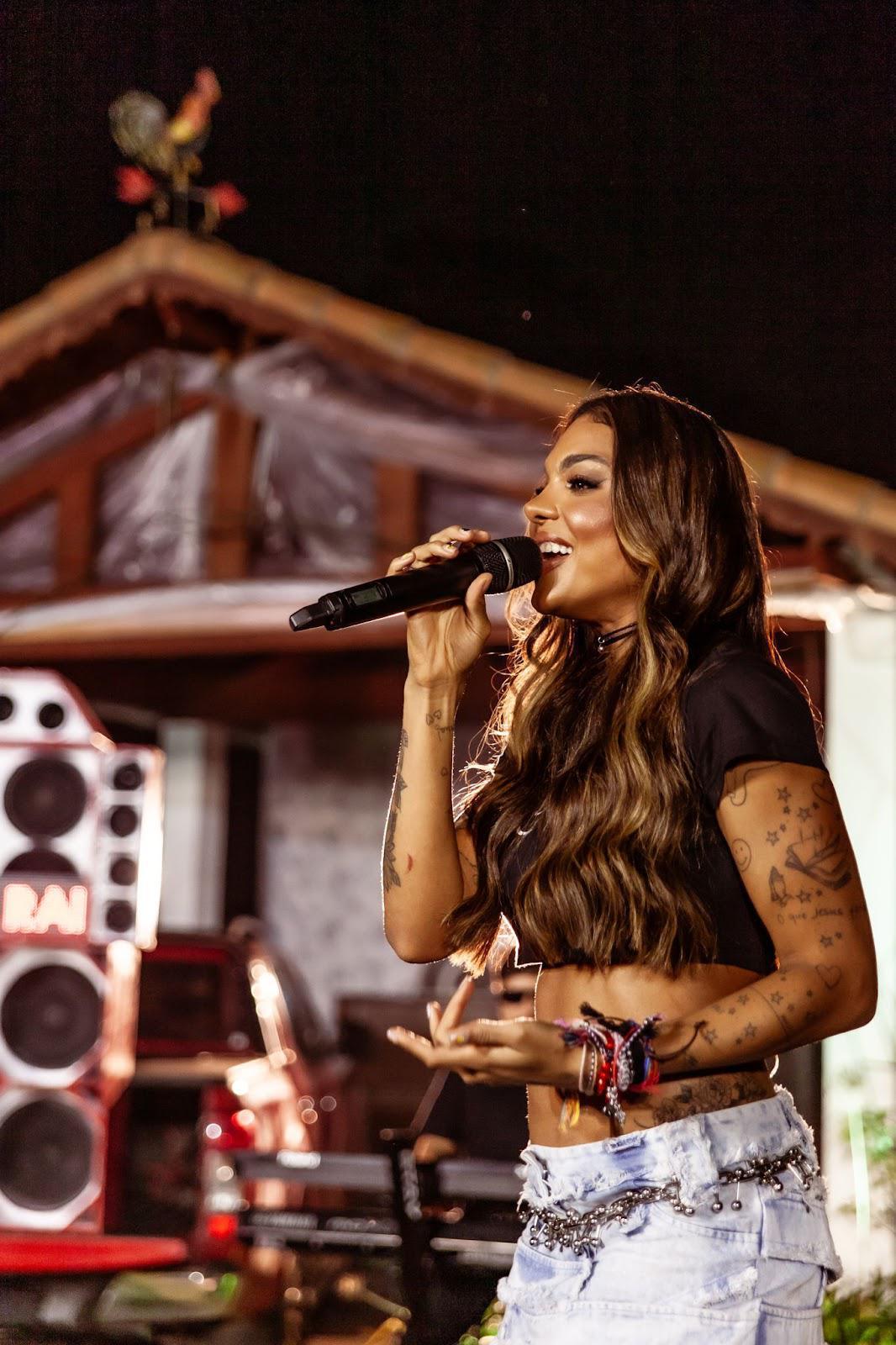 Mostrando a força da mulher no arrocha, Tays Reis anuncia novo EP Mostrando a força da mulher no arrocha, Tays Reis anuncia novo EP