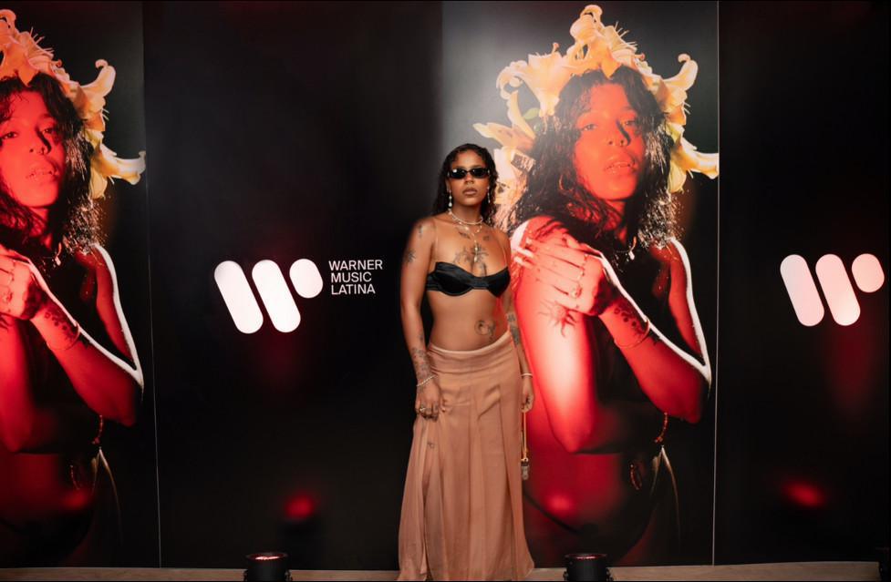 TOKISCHA LANÇA SELO MUSICAL DENTRO DA WARNER MUSIC LATINA TOKISCHA LANÇA SELO MUSICAL DENTRO DA WARNER MUSIC LATINA