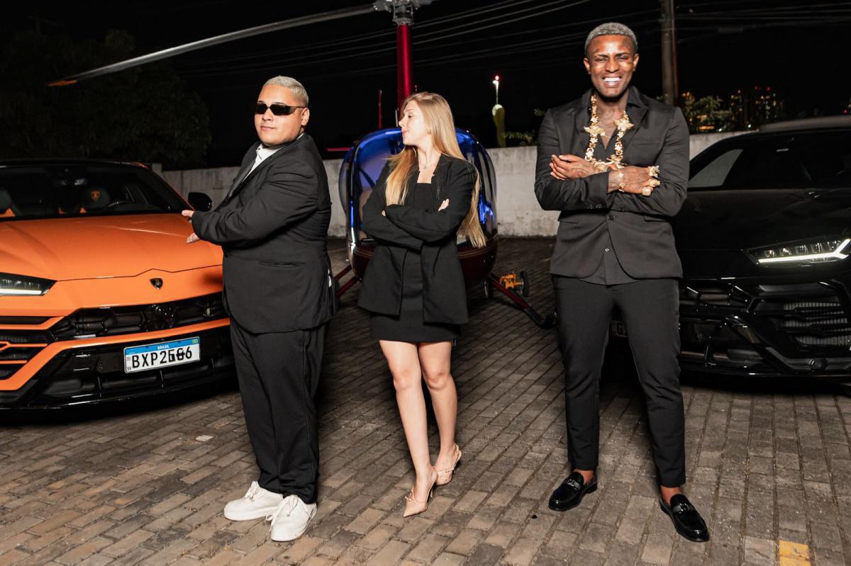 MC Ryan SP e MC IG lançam juntos o single "Filha do deputado" MC Ryan SP e MC IG lançam juntos o single "Filha do deputado"