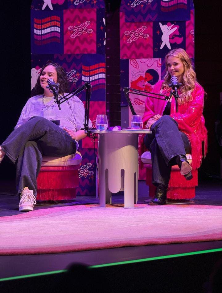 Luiza Martins e Marcela Mc Gowan estreiam "Tesouraria Podcast" Luiza Martins e Marcela Mc Gowan estreiam "Tesouraria Podcast"