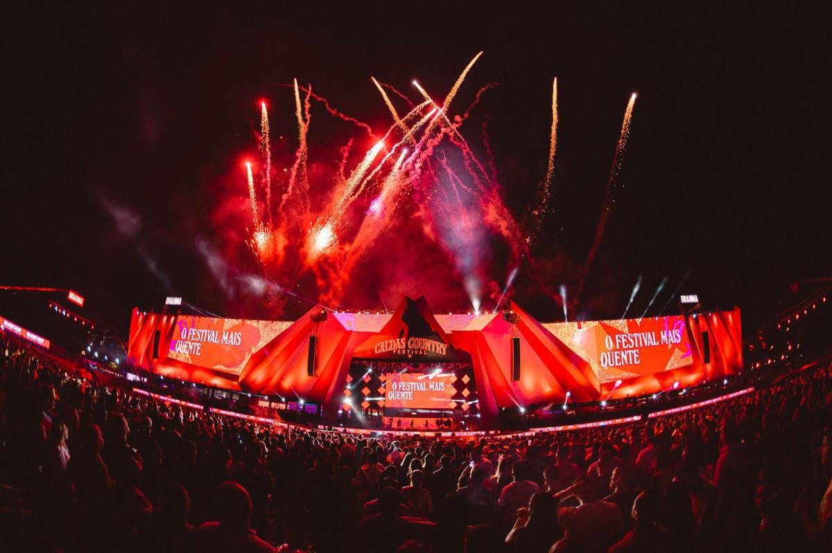 Caldas Country 2024 reúne grandes nomes do sertanejo como Gusttavo Lima, Jorge & Mateus, Murilo Huff e Edson & Hudson no Festival mais quente do Brasil Caldas Country 2024 reúne grandes nomes do sertanejo como Gusttavo Lima, Jorge & Mateus, Murilo Huff e Edson & Hudson no Festival mais quente do Brasil