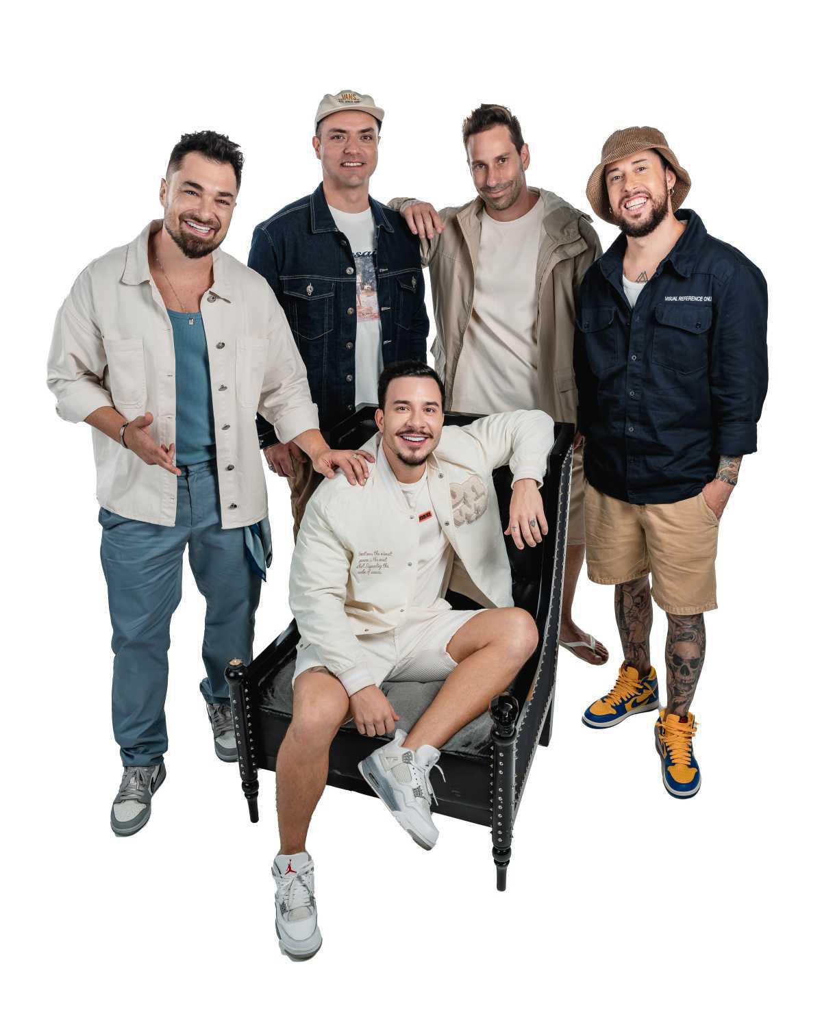 Com Léo Santana, Pixote e Turma do Pagode, Jeito Moleque anuncia primeiras participações do DVD "5 POR 5" Com Léo Santana, Pixote e Turma do Pagode, Jeito Moleque anuncia primeiras participações do DVD "5 POR 5"
