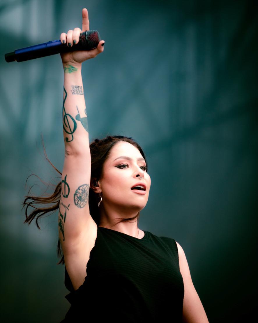 Pitty marca presença em duas noites do Rock in Rio Pitty marca presença em duas noites do Rock in Rio