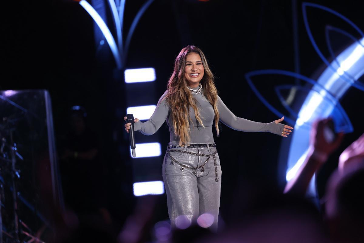 Simone Mendes faz sua estreia no Rock in Rio: uma das vozes mais poderosas do Brasil se destaca no principal festival de música global. Simone Mendes faz sua estreia no Rock in Rio: uma das vozes mais poderosas do Brasil se destaca no principal festival de música global.