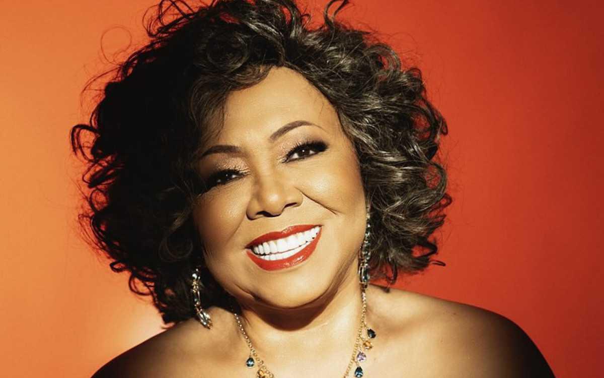 Alcione, aos 76 anos, compartilha foto ousada de Topless e pergunta aos fãs: 'O que acharam? Alcione, aos 76 anos, compartilha foto ousada de Topless e pergunta aos fãs: 'O que acharam?