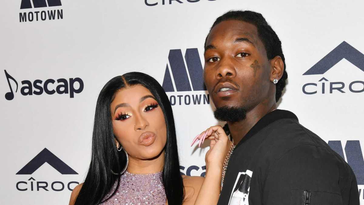 Ex-marido acusa Cardi B de manter relação íntima com outro homem na gravidez