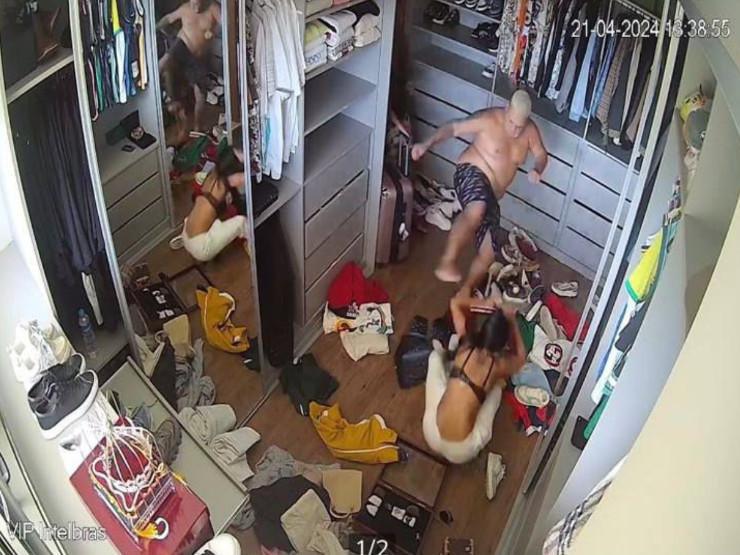 Vaza imagem de MC Ryan agredindo mãe de sua filha: “Sei que errei Vaza imagem de MC Ryan agredindo mãe de sua filha: “Sei que errei