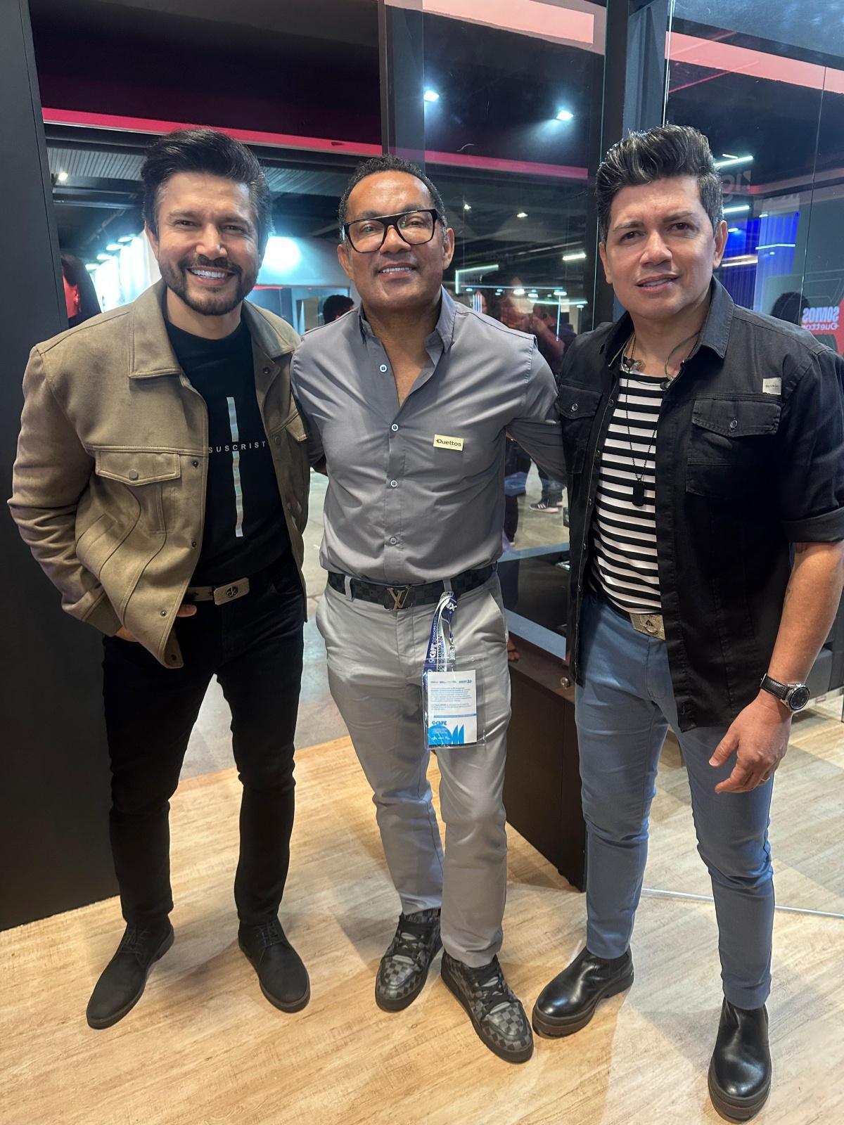 Duettos Music fortalece presença no show business com participação na 4ª Expo ABRAPE Duettos Music fortalece presença no show business com participação na 4ª Expo ABRAPE