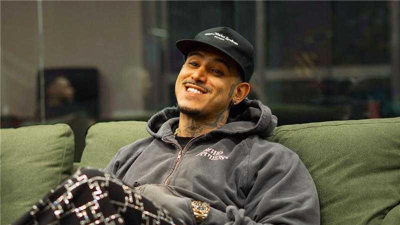 MC PH reúne celebridades para o lançamento do novo álbum "Bem-Vindo ao Meu Mundo" em São Paulo MC PH reúne celebridades para o lançamento do novo álbum "Bem-Vindo ao Meu Mundo" em São Paulo