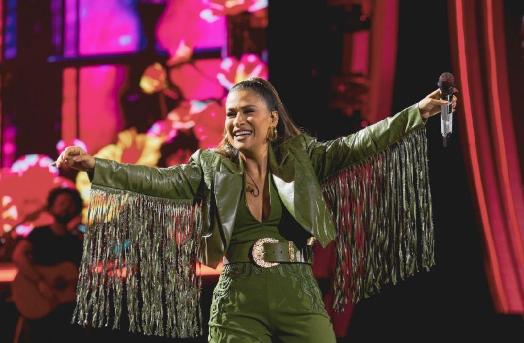 Simone Mendes brilha em gravação de "Cantando Sua História 2" na Arena Amazônia para mais de 20 mil pessoas Simone Mendes brilha em gravação de "Cantando Sua História 2" na Arena Amazônia para mais de 20 mil pessoas