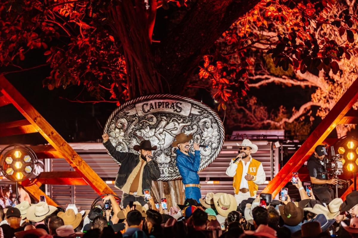 Ao lado de Luan Pereira, Léo & Raphael lançam "Chapéu ao Contrário" Ao lado de Luan Pereira, Léo & Raphael lançam "Chapéu ao Contrário"