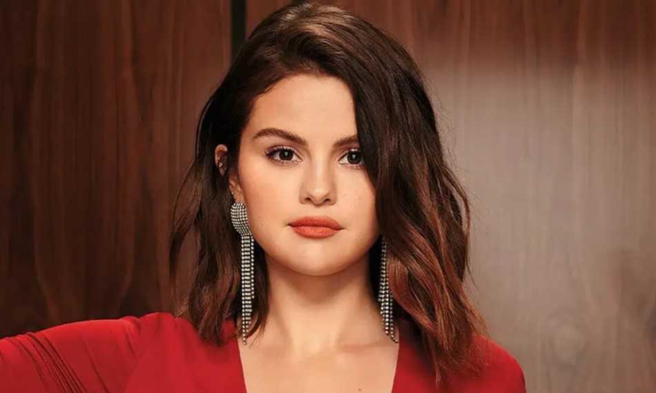 Selena Gomez recebe duas indicações ao Globo de Ouro; Ariana Grande e Cynthia Erivo também estão na disputa Selena Gomez recebe duas indicações ao Globo de Ouro; Ariana Grande e Cynthia Erivo também estão na disputa