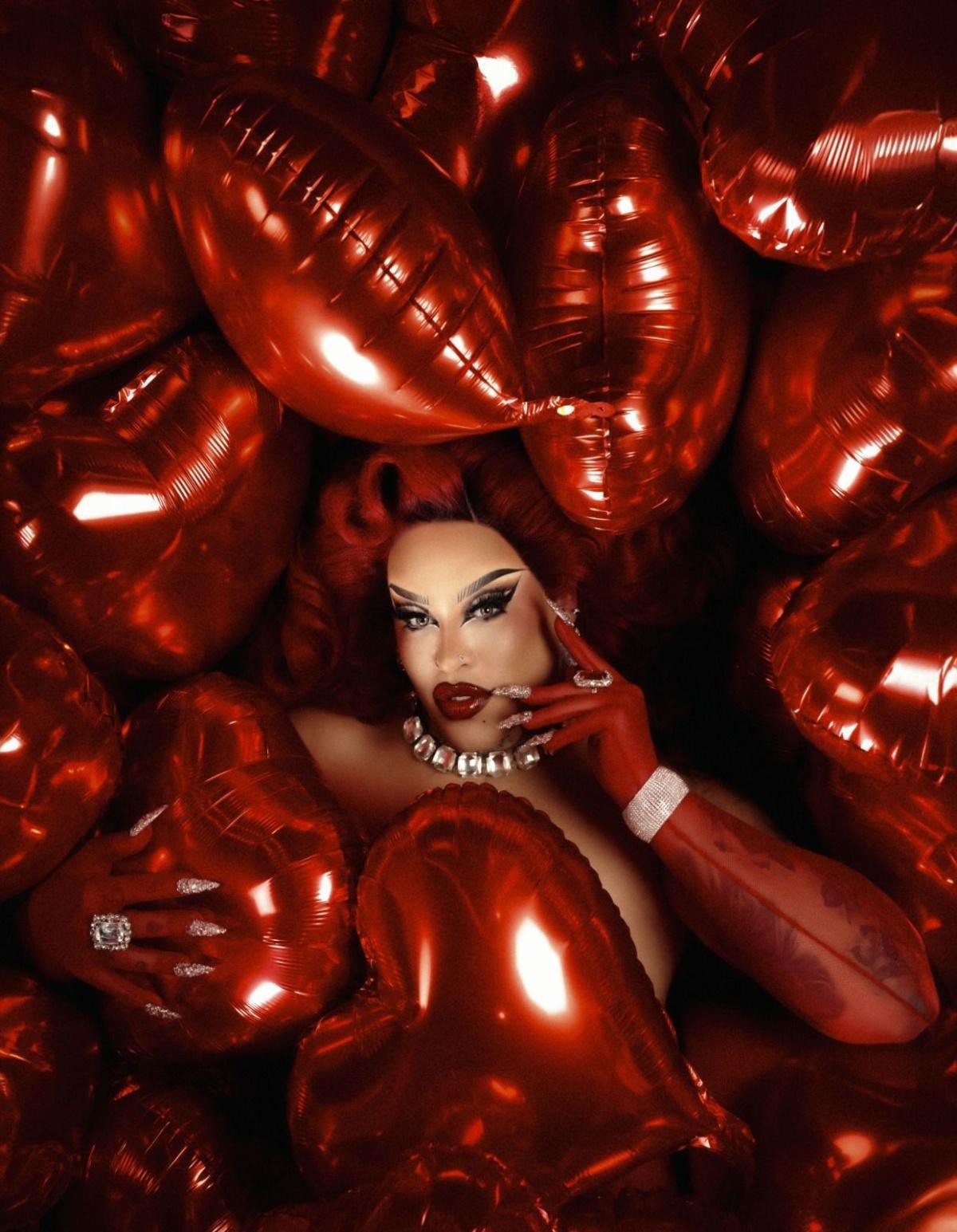 Gloria Groove anuncia novas datas da turnê “Serenata da GG” e celebra sucesso de seu primeiro projeto de pagode Gloria Groove anuncia novas datas da turnê “Serenata da GG” e celebra sucesso de seu primeiro projeto de pagode