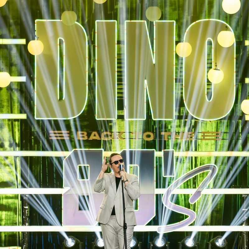 Dino Fonseca lança DVD completo que resgata os grandes sucessos do flashback dos anos 80 Dino Fonseca lança DVD completo que resgata os grandes sucessos do flashback dos anos 80