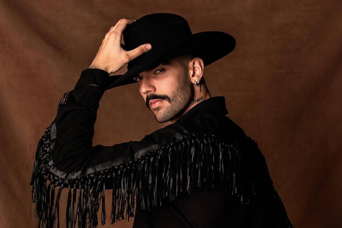 Luan Pereira anuncia cura da arritmia cardíaca e retorno para academia Luan Pereira anuncia cura da arritmia cardíaca e retorno para academia