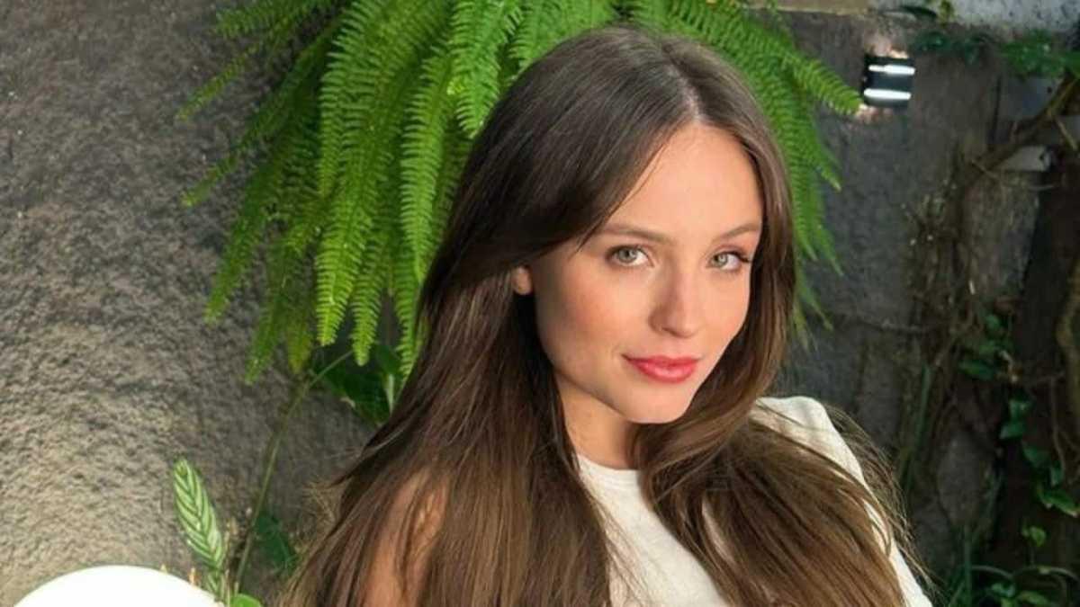 Contrato vitalício assinado por pais leva Larissa Manoela a processar gravadora Contrato vitalício assinado por pais leva Larissa Manoela a processar gravadora