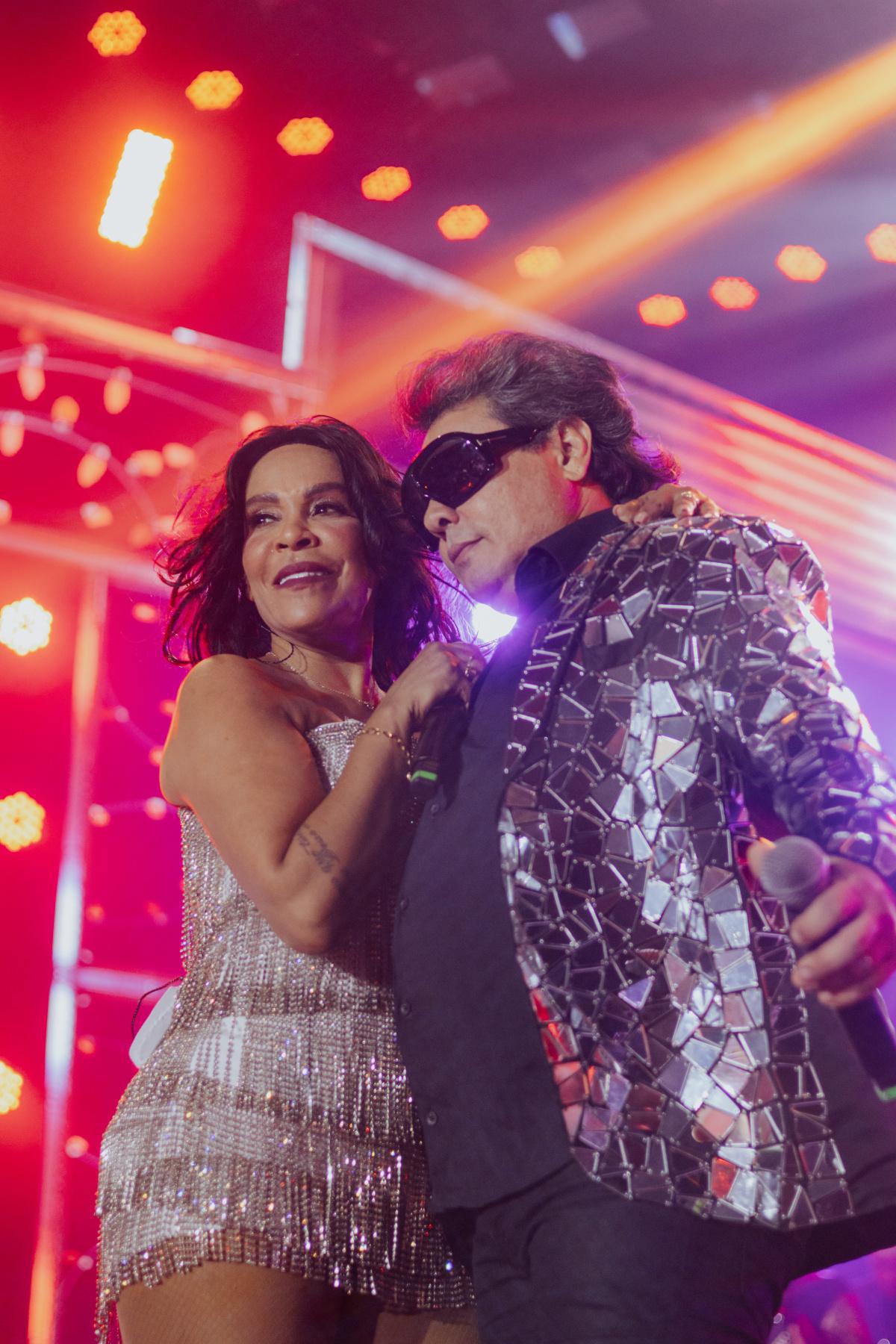 Calcinha Preta inicia turnê "Atemporal" com estreia em João Pessoa e nova data confirmada em Maceió Calcinha Preta inicia turnê "Atemporal" com estreia em João Pessoa e nova data confirmada em Maceió