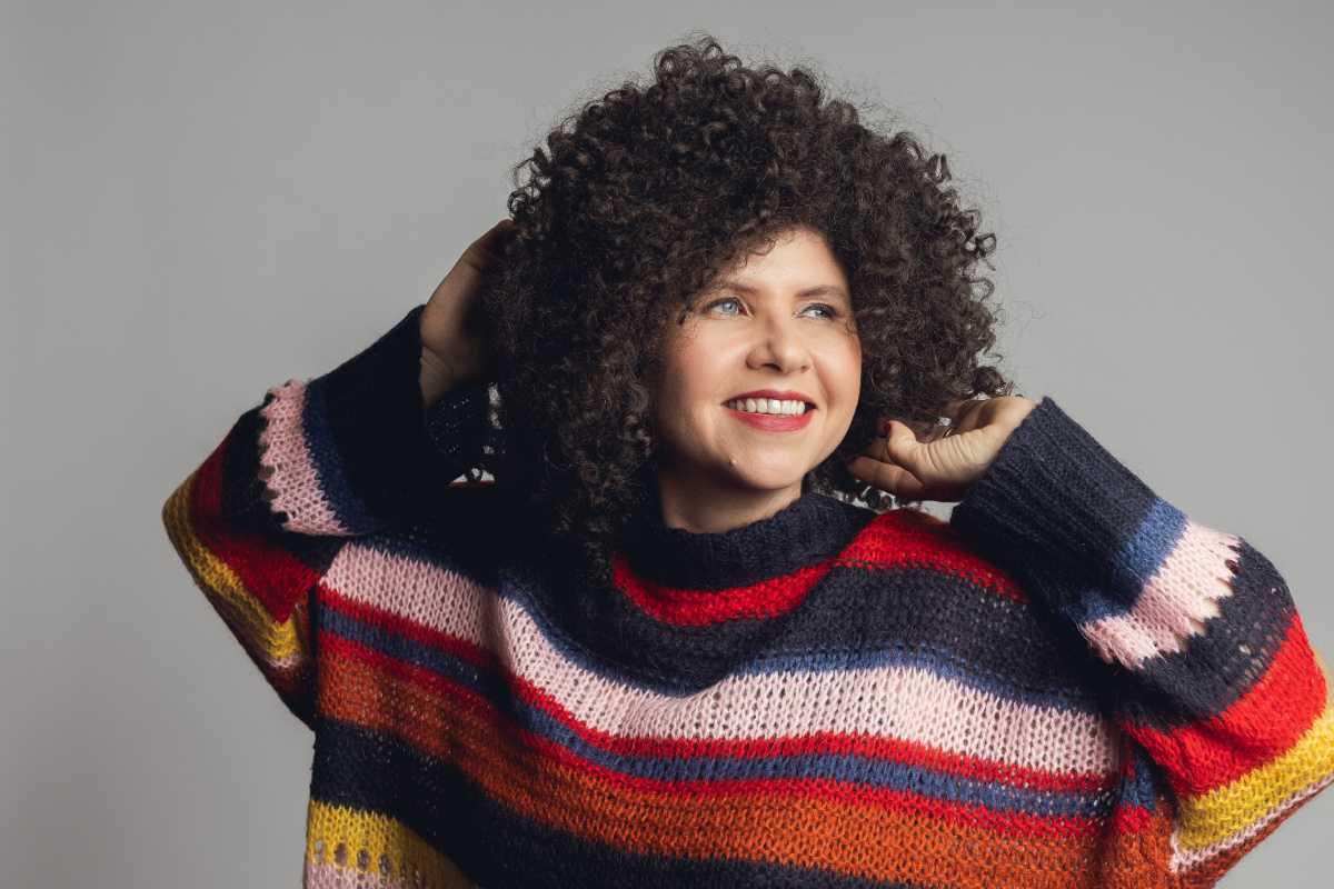 Roberta Campos lança os singles "Gérbera e na proa da saudade" Roberta Campos lança os singles "Gérbera e na proa da saudade"