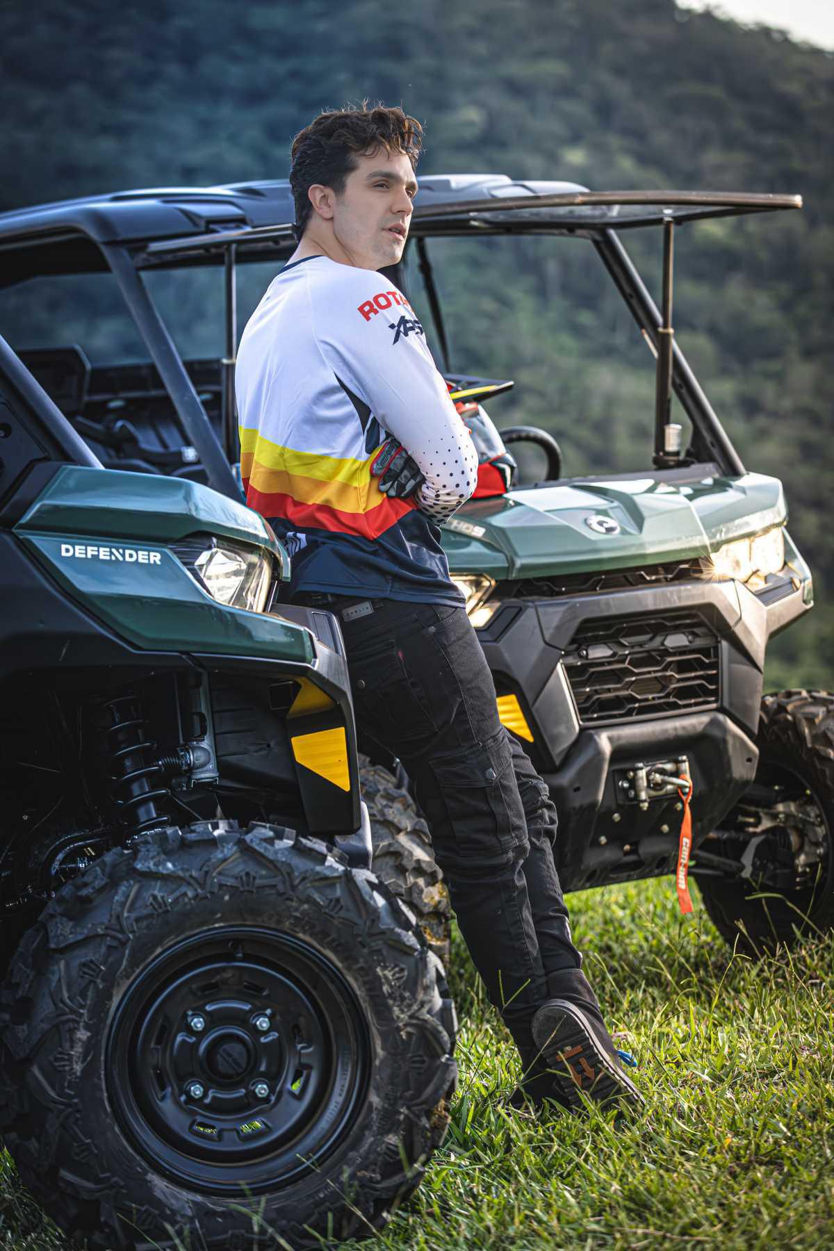 Luan Santana grava filme para campanha de Sea-Doo e Can-Am, em Bragança Paulista (SP) Luan Santana grava filme para campanha de Sea-Doo e Can-Am, em Bragança Paulista (SP)