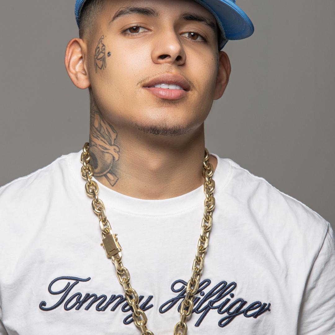 MC Rick consolida sua ascensão na cena do funk nacional e alcança Top 7 no Spotify Brasil com hit "Penélope Charmosa 2" MC Rick consolida sua ascensão na cena do funk nacional e alcança Top 7 no Spotify Brasil com hit "Penélope Charmosa 2"