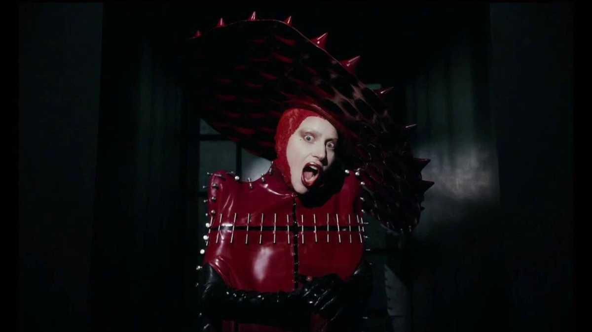 ABRACADABRA", de Lady Gaga, bate recorde de streams diários no Spotify Global