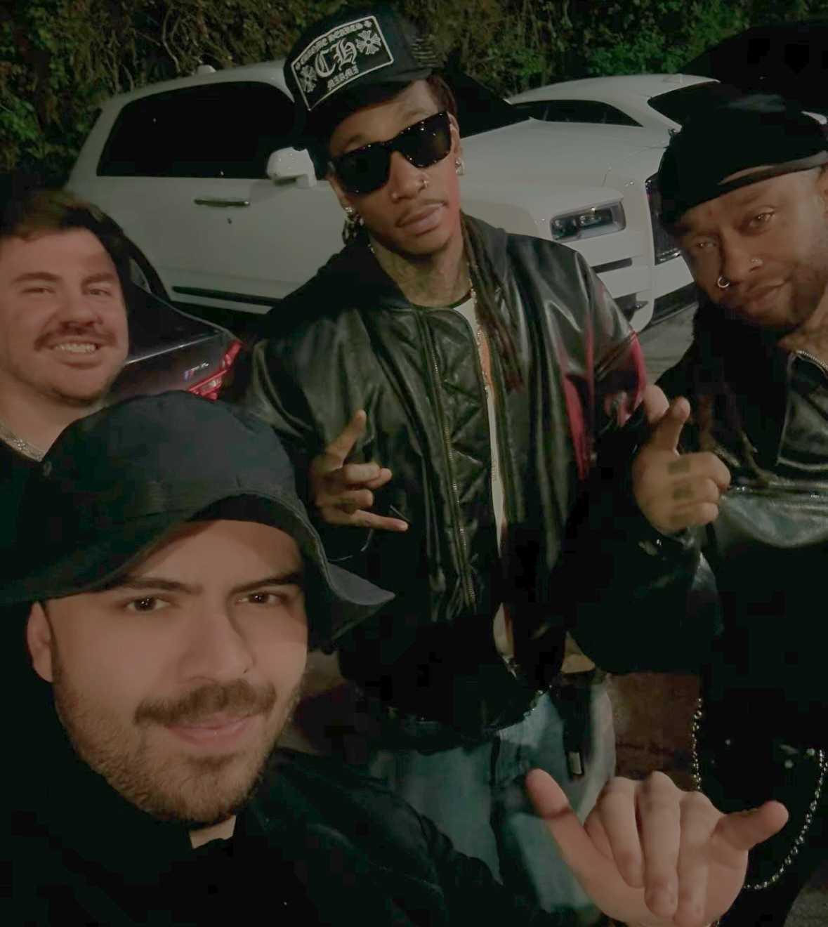 Funk do Brasil para o mundo! DJ Topo lança remix ao lado de Wiz Khalifa, Ty Dolla $ing e Zerb Funk do Brasil para o mundo! DJ Topo lança remix ao lado de Wiz Khalifa, Ty Dolla $ing e Zerb