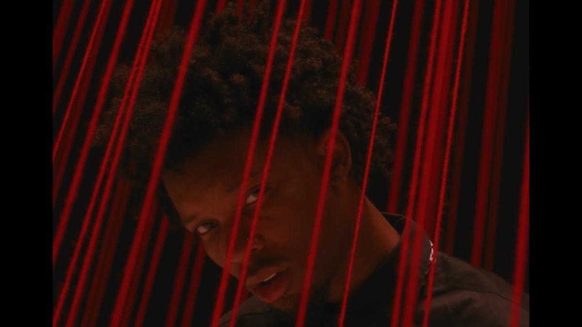 Crashing - d4vd feat. Kali Uchis - Música e Letra Crashing - d4vd feat. Kali Uchis - Música e Letra