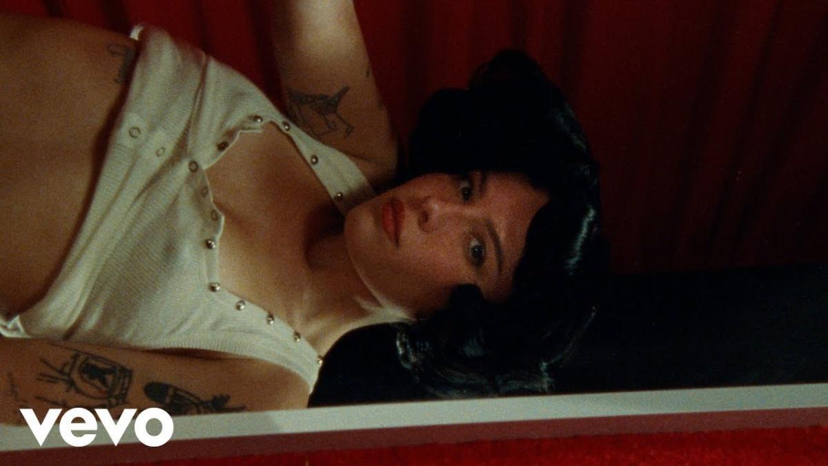safeword - Halsey - Música, Letra e Tradução