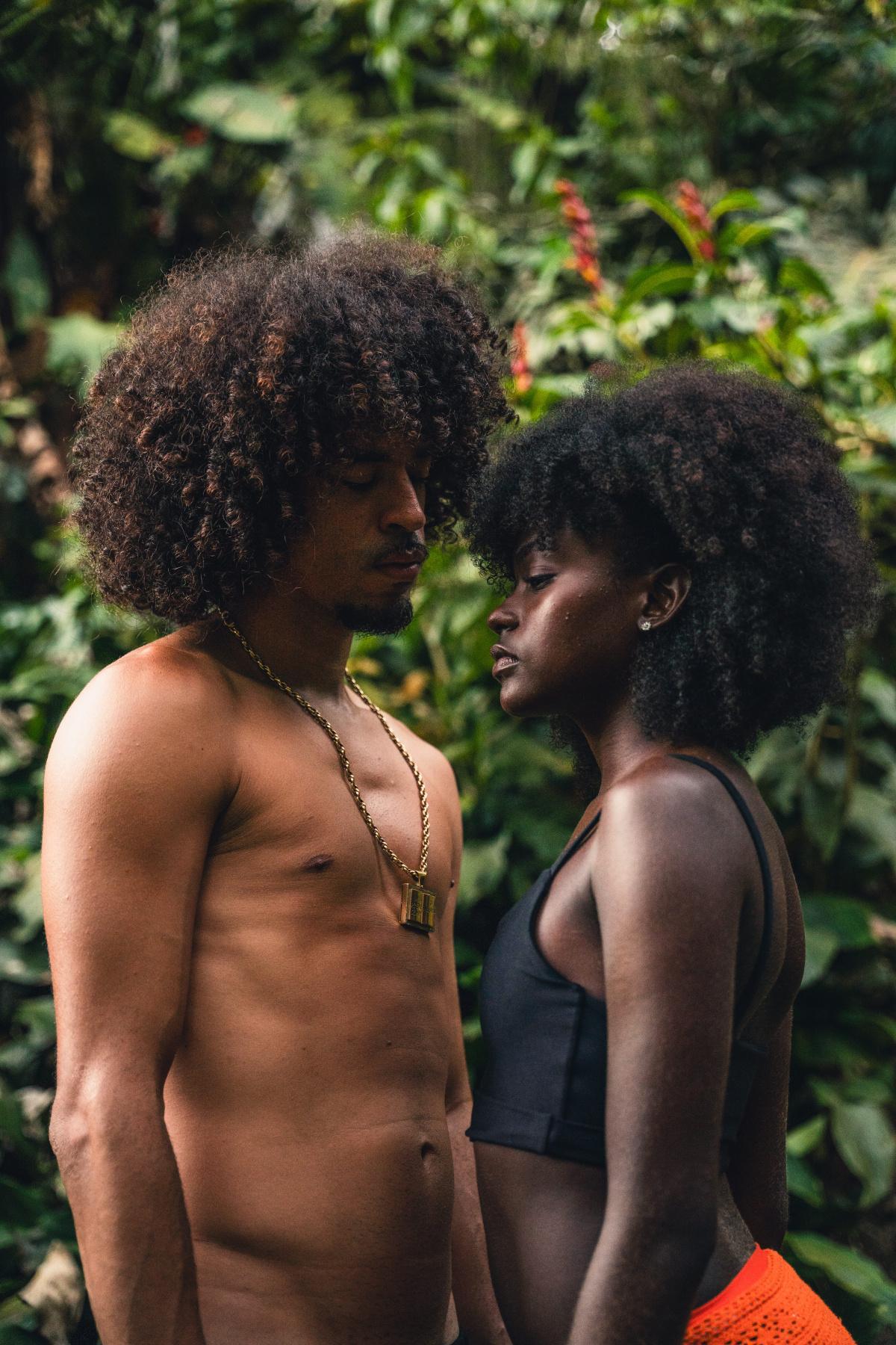 L7nnon Lança Single "Sem Foto" nas Plataformas Digitais L7nnon Lança Single "Sem Foto" nas Plataformas Digitais